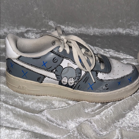 Nike Air Force 1’s - authentic and customized - Picture 6 of 13